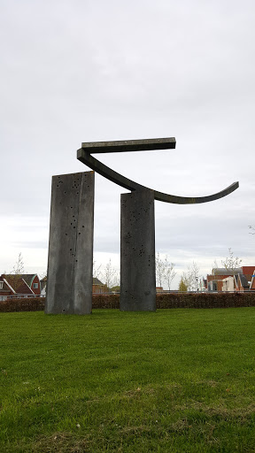 Statue Nienoord Harbour