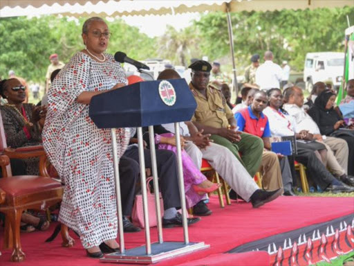 First Lady Margaret Kenyatta delivers a speech in Lamu when she presented a mobile clinic to the county as part of the Beyond Zero campaigns. Photo/PSCU