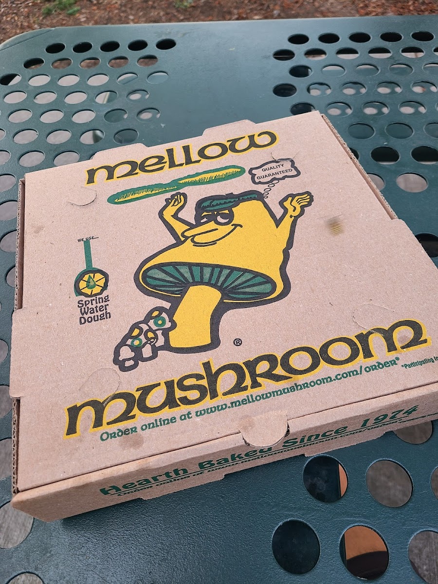 Gluten-Free Takeout at Mellow Mushroom