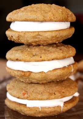 Carrot Cake Whoopie Pies