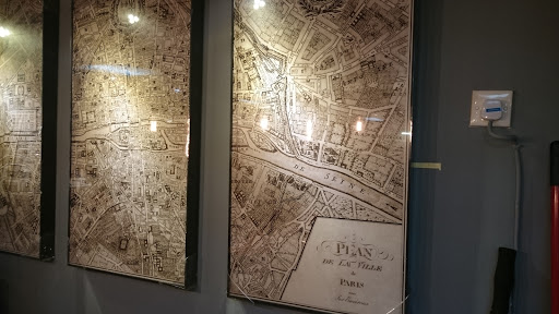 Paris Map