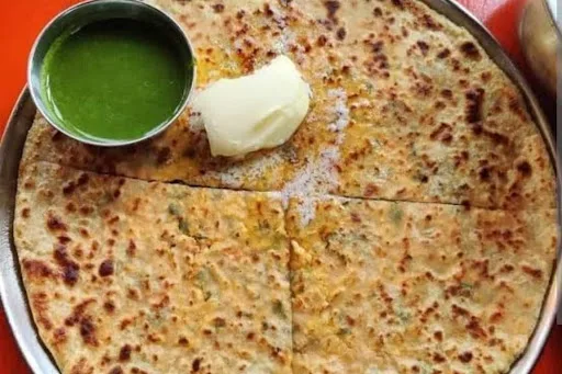 Paneer Pyaaz Paratha