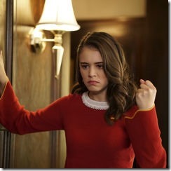 1x04_Hope_is_Not_the_Goal-Josie