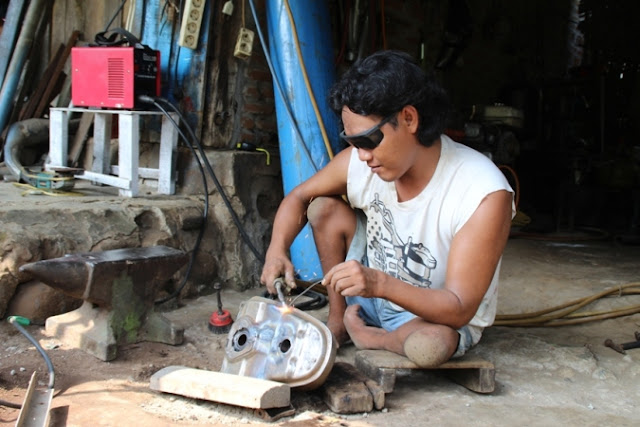 Meski fisk terbatas, Warga Paron ini sukses buka bengkel Las 