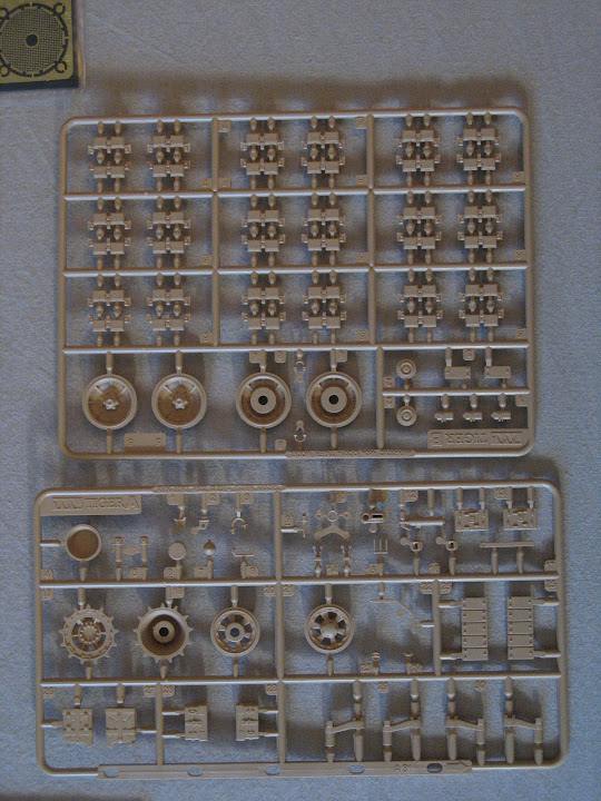 AMX-30 B2 BRENNUS / Tiger Model 1/35 / ref.4604 IMG_0034