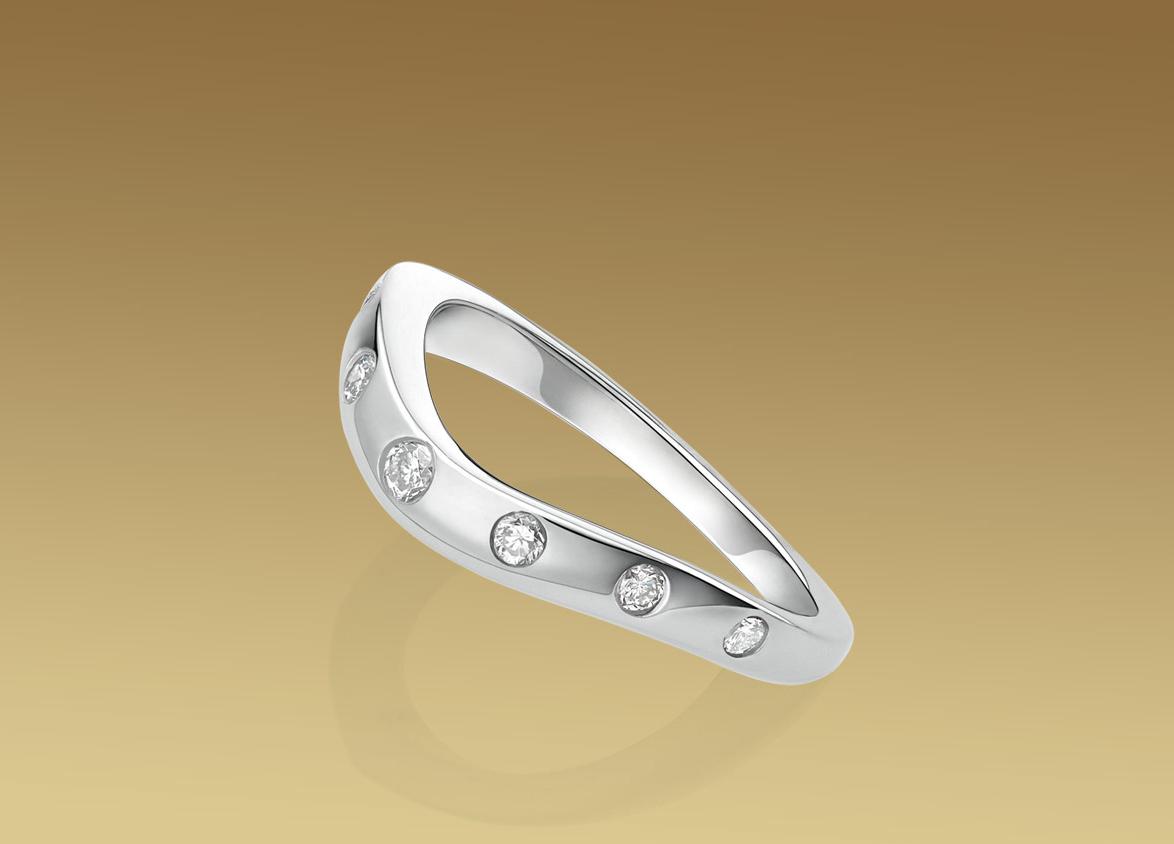 CORONA wedding band in