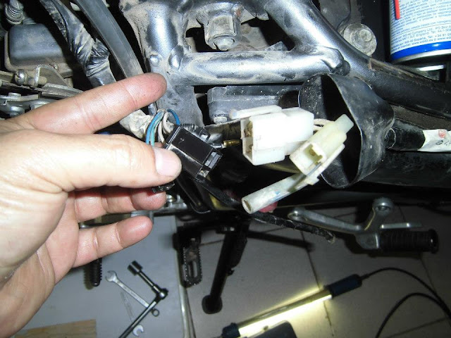 Revisão Anual duma XT600E - Página 2 XT600_alternador