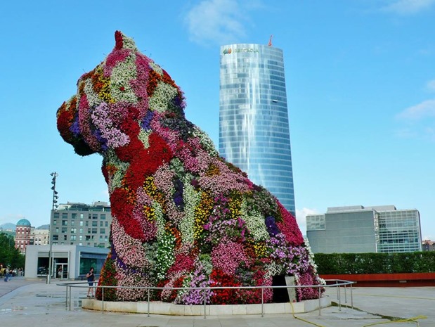 En Museo Guggenheim Bilbao.