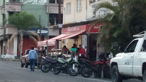 Barbacoa El Guero, Calle Estadio 60, Centro, 59300 La Piedad de Cavadas, Mich., México, Restaurantes o cafeterías | MICH