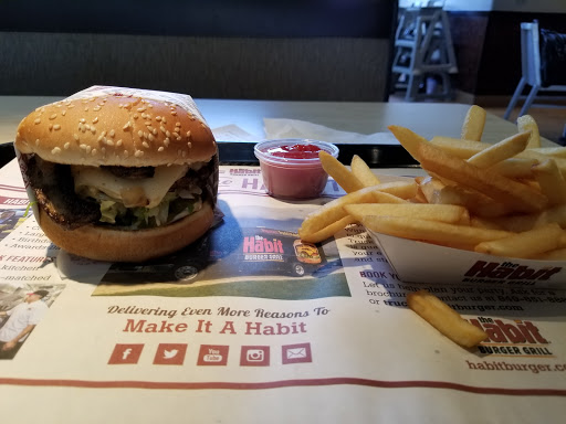 Hamburger Restaurant «The Habit Burger Grill», reviews and photos, 2906 Tapo Canyon Rd, Simi Valley, CA 93065, USA