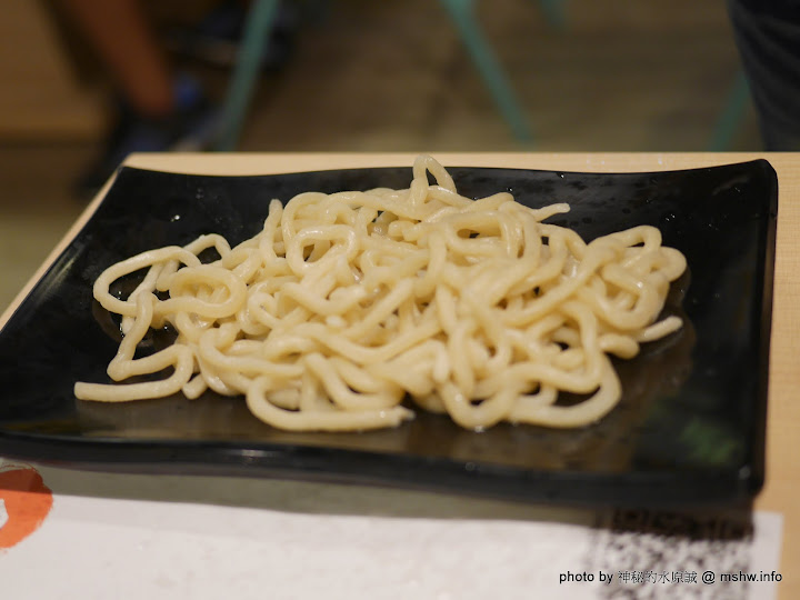 【食記】台中OMAYA春川炒雞-台中公益店@西區公益公園 : 數大就是美?!沒有乳溝起司的釜山巨無霸海鮮盆 區域 午餐 台中市 晚餐 泰式 海鮮 烏龍麵 西區 韓式 飲食/食記/吃吃喝喝 