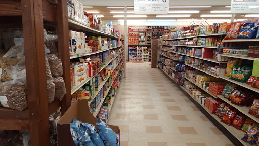 Grocery Store «Dacono Discount Grocery», reviews and photos, 913 Carbondale Dr, Dacono, CO 80514, USA