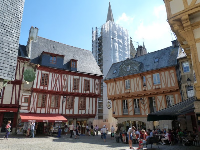 Bretaña francesa, vuelta a la época medieval - Blogs de Francia - Día 7: Vannes (1)