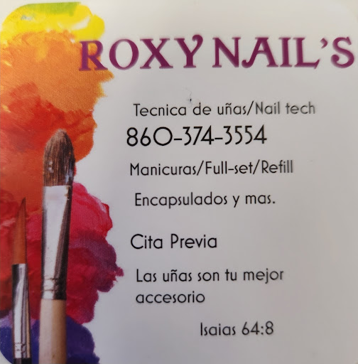 Roxy nails design logo