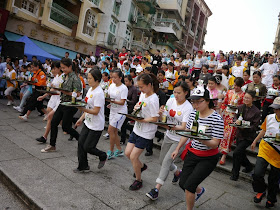 the start of the 2013 tray race in Macau