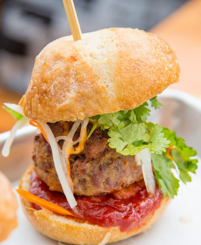 close-up photo of a Banh Mi