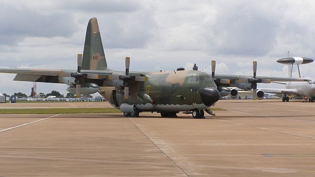 파일:external/upload.wikimedia.org/640px-AlgerianHercules7T-WHE.jpg