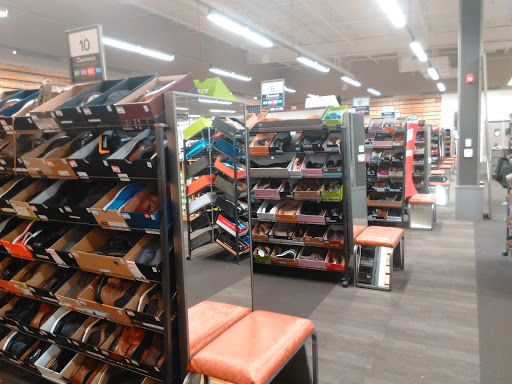 Shoe Store «DSW Designer Shoe Warehouse», reviews and photos, 343 Mount Hope Avenue, Rockaway, NJ 07866, USA