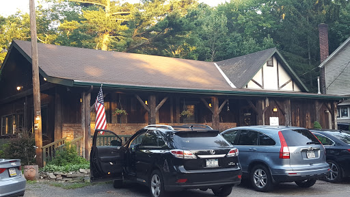 Restaurant «The Fork At Twin Lakes», reviews and photos, 814 Twin Lakes Rd, Shohola, PA 18458, USA