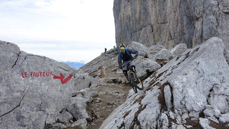 Vidéos des spots VTT autour d'Annecy - Page 2 DSC05766