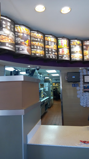 Mexican Restaurant «Taco Bell», reviews and photos, 20 E Main St, New Britain, CT 06051, USA