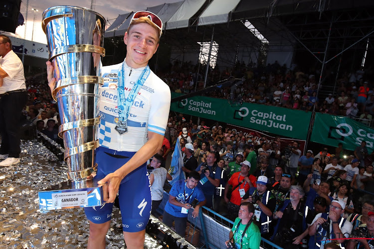 Remco Evenepoel wint Ronde van San Juan, Sagan grijpt net naast zege in slotrit