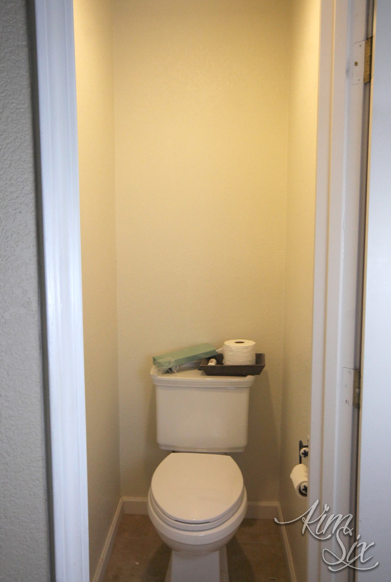 Water Closet Before makeover