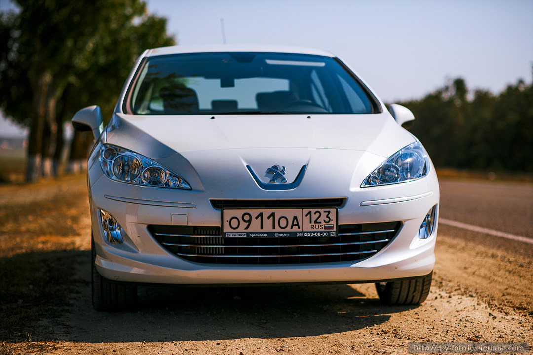  Побег из города на Peugeot 408. 