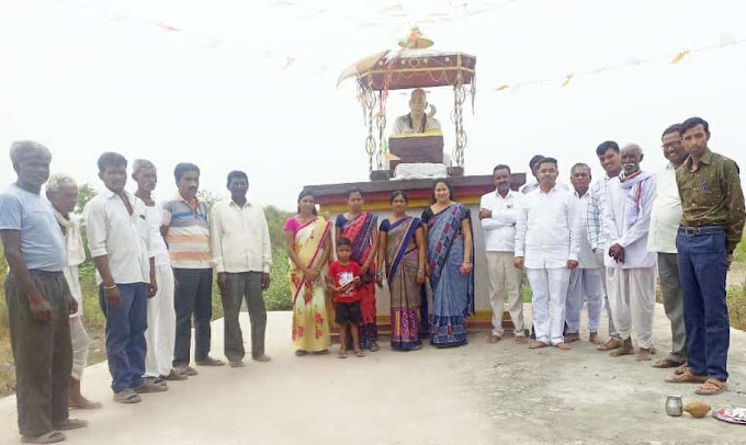 कोरपना | नारंडा येथे हायमास्ट लाईट टॉवरचे भूमिपूजन सरपंच सौ. अनुताई ताजने यांच्या हस्ते करण्यात आले.