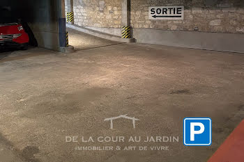 parking à Paris 15ème (75)