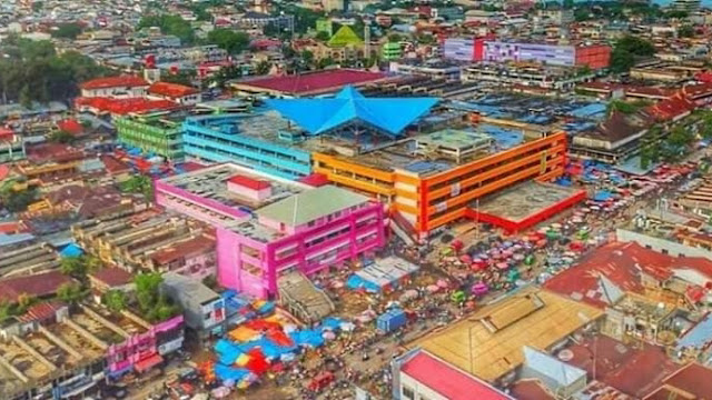 Foto: Pasar Raya Padang. Isu Pasar Raya Padang Ditutup Dibantah Pemko.