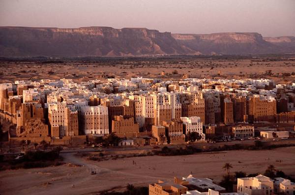 파일:attachment/shibam-mud-brick-city-in-yemen-desert12.jpg