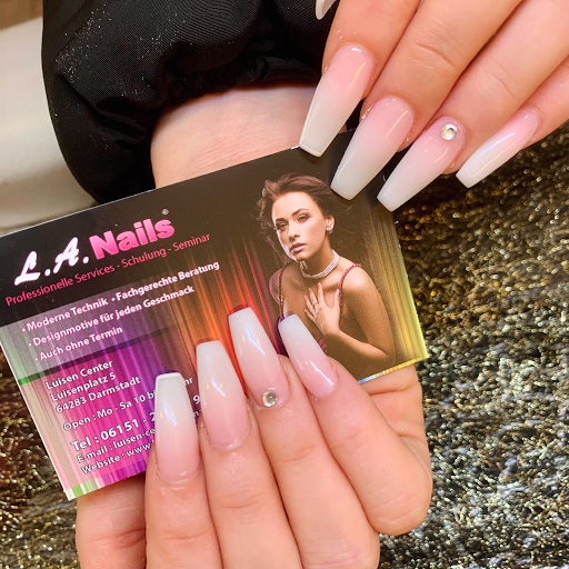 L.A. Nails logo