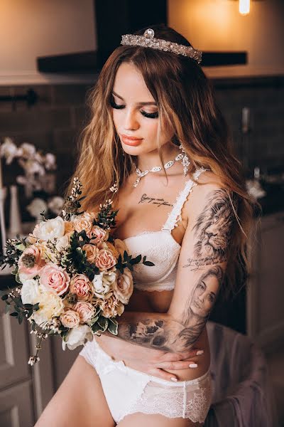 Nhiếp ảnh gia ảnh cưới Olga Vinogradova (olgasummer). Ảnh của 7 tháng 4 2019