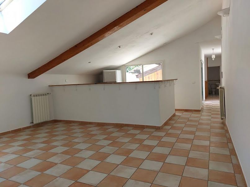 Vente duplex 5 pièces 110 m² à Villecroze (83690), 270 850 €