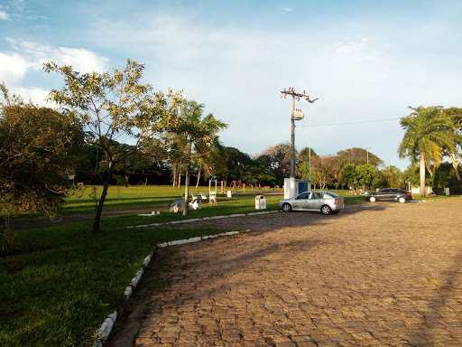 Parque Maria Chica, Av. Guilherme Lang, 159 - Vila Sao Joaquim, Penápolis - SP, 16300-000, Brasil, Parque, estado São Paulo