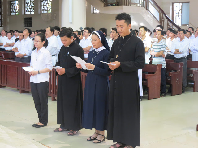 TTTH Sedes Sapientiae: Thánh Lễ Khai Giảng Năm Học 2015-2016