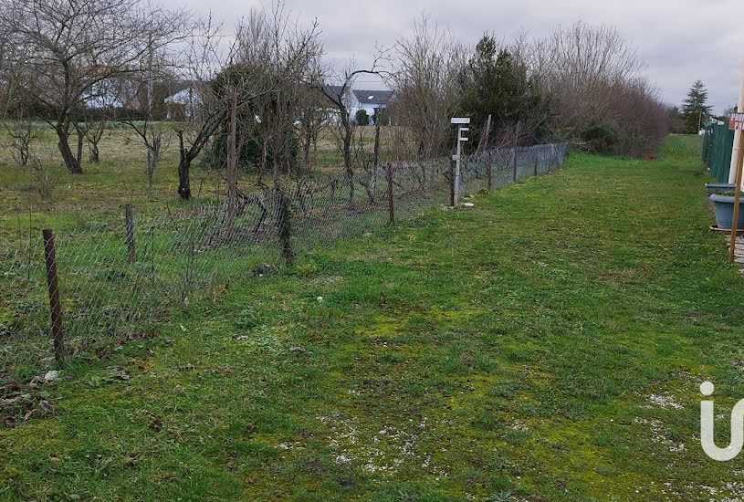  Vente Terrain à bâtir - 2 497m² à Blanzay-sur-Boutonne (17470) 