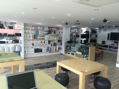 Photos of Oliz Store | Apple Store/Shop in Kathmandu, Nepal