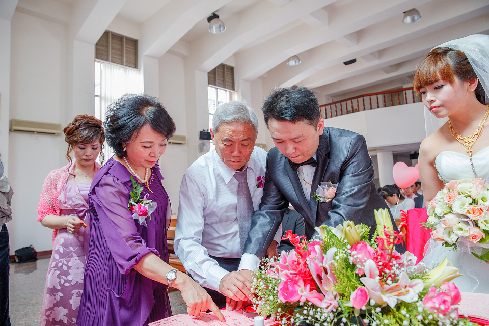 華漾婚攝,華漾婚攝推薦,環球華漾,中和華漾,婚攝萬玄,新秘cindy