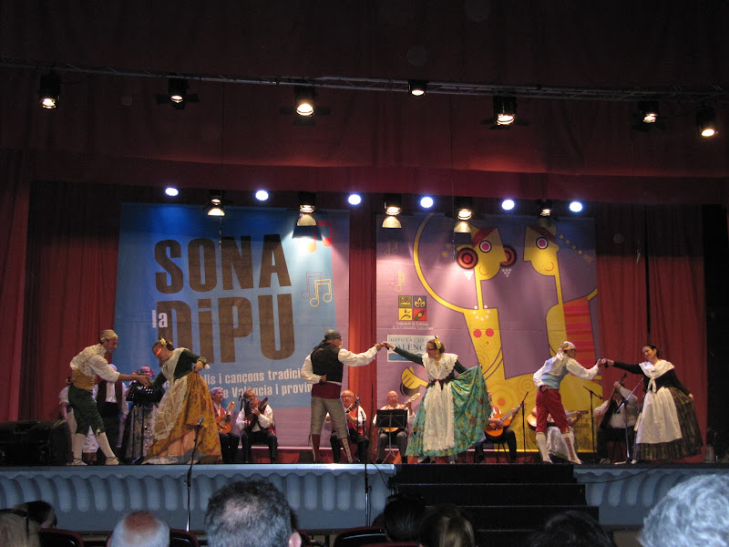 RESENYA SONA LA DIPU 2015