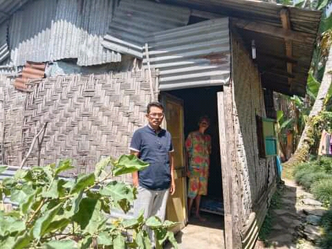 Peduli Warga Kurang Mampu, KRNS Sambangi Rumah Mariani Warga Kel. Sinaksak