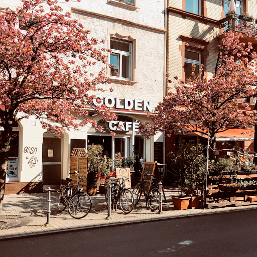 Golden Café