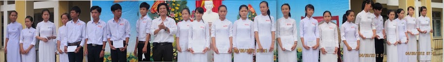 Lễ Khai giảng năm học 2012 - 2013 Trường THPT số 1 Tư Nghĩa 1-3