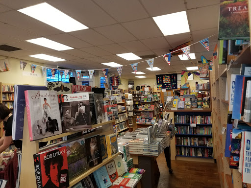 Book Store «BookShop West Portal», reviews and photos, 80 W Portal Ave, San Francisco, CA 94127, USA