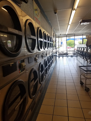 Laundromat «Superior Laundry», reviews and photos, 8013 Norwalk Blvd, Whittier, CA 90606, USA