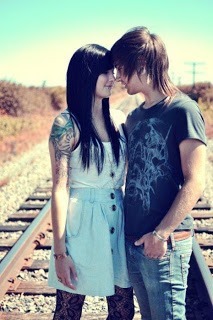 Cool-Stylish-Couple-Profile-DP-For-Facebook-15