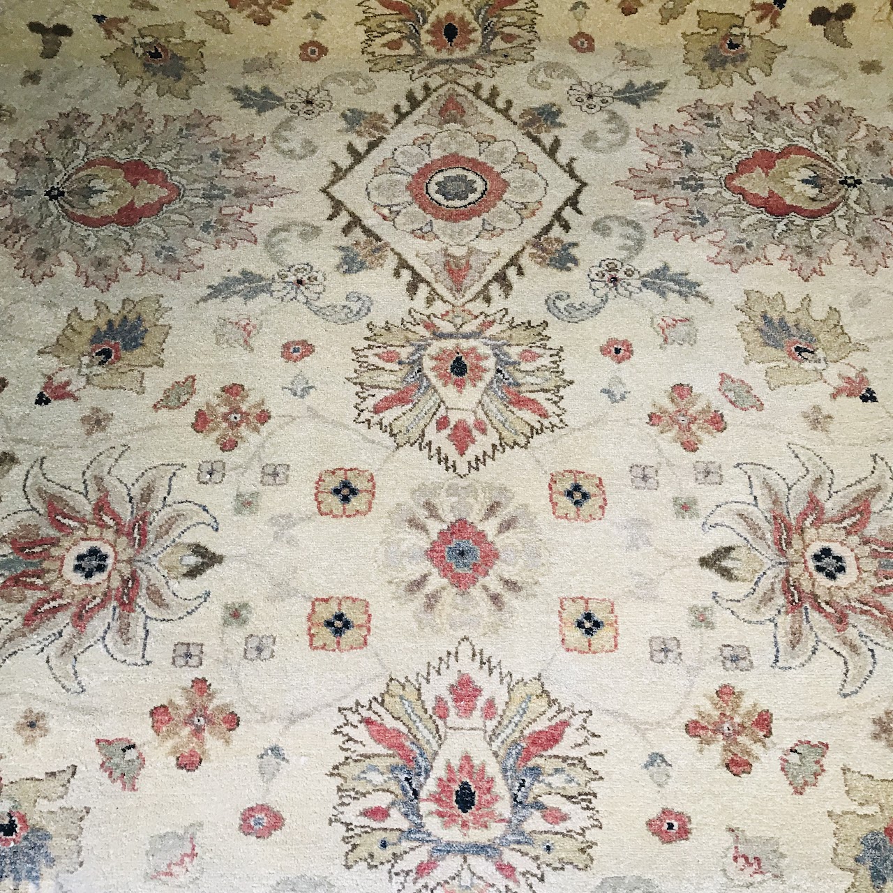 Hand-Woven Floral Wool Carpet