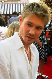 Chad Michael Murray Net Worth, Age, Wiki, Biography, Height, Dating, Family, Career