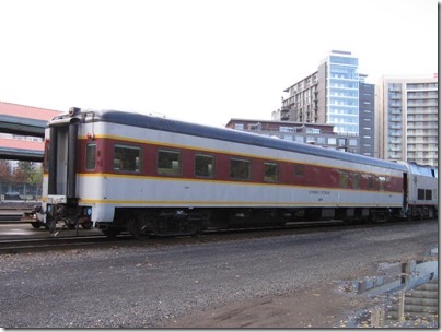 IMG_9798 Observation Car GBRX #800224 Goombay Sunrise at Union Station in Portland, Oregon on October 21, 2009